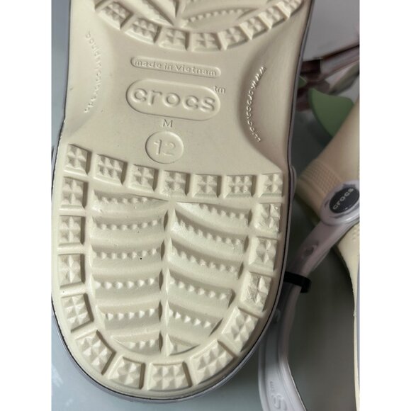 CROCS STAR WARS Classic Clogs Mens 12 Mandalorian Grogu Beige Tan Green Unisex - Picture 12 of 14